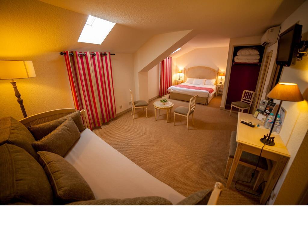 Le Clos Saint Martin Hotel Sancerre Room photo